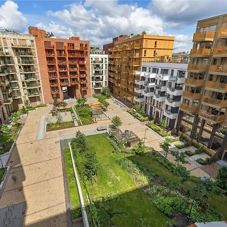 Lejlighed New 1 Bedroom With Balcony